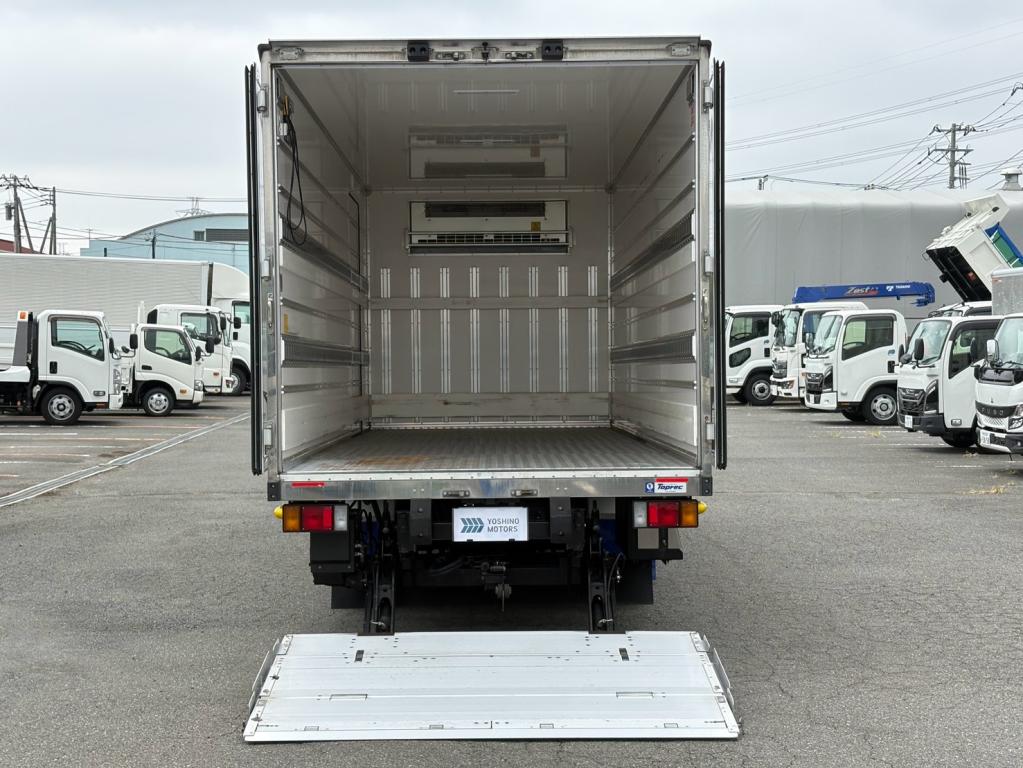 いすゞ エルフ 2RG-NPR88AM(2WD)の写真12