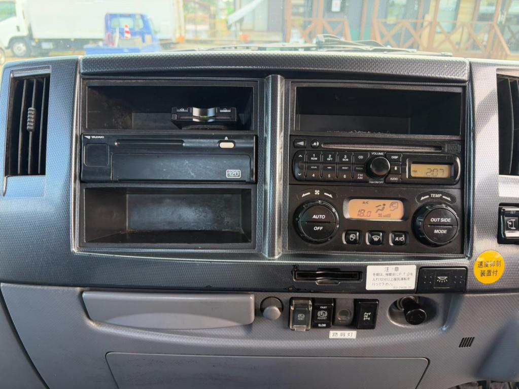 いすゞ フォワード SKG-FSR90S2(2WD)の写真22