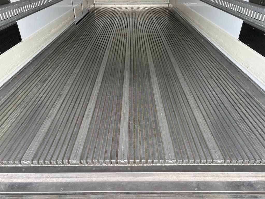 日野 レンジャー 2KG-FD2ABG(2WD)の写真8