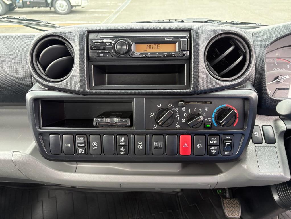 日野 デュトロ 2KG-XZU655M(2WD)の写真22