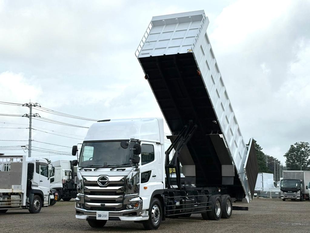 日野 プロフィア 2DG-FS1AHE(6x4)の写真1