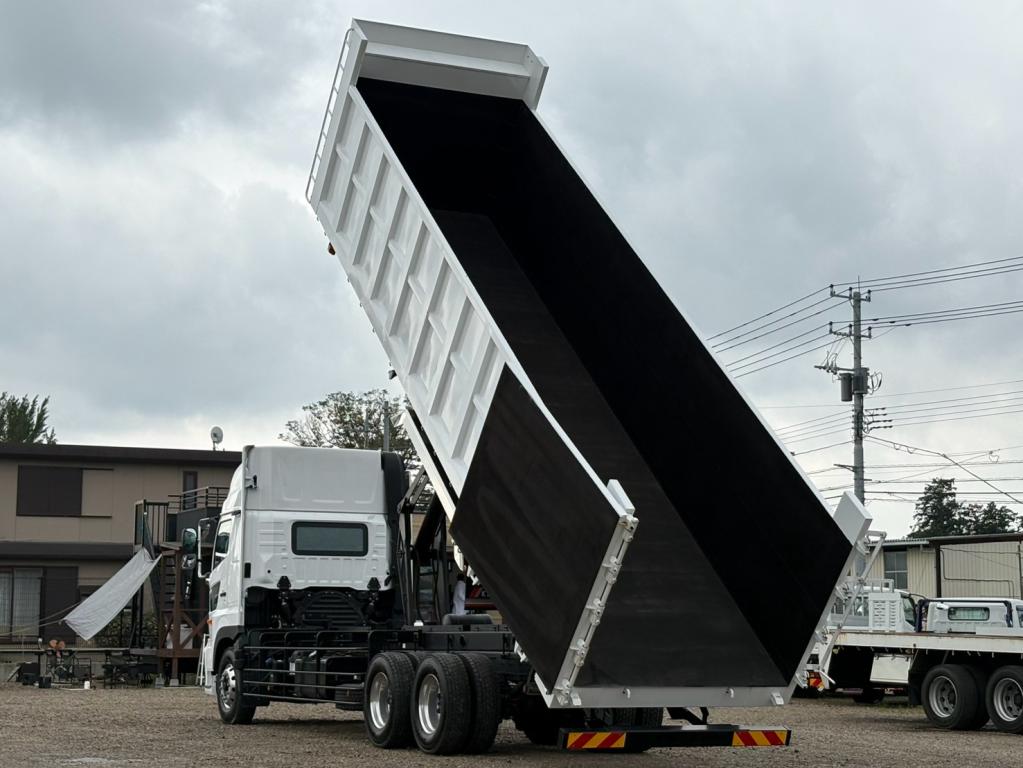 日野 プロフィア 2DG-FS1AHE(6x4)の写真11