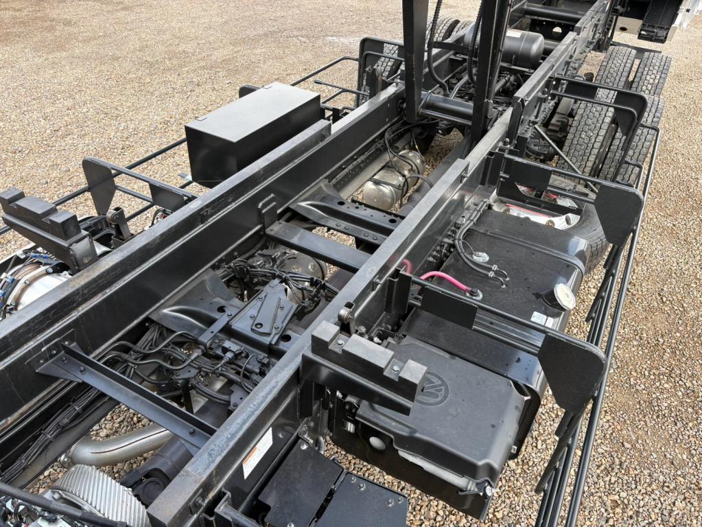 日野 プロフィア 2DG-FS1AHE(6x4)の写真13