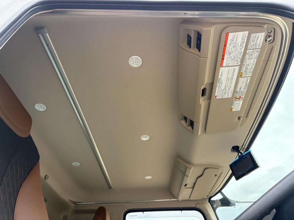 日野 レンジャー 2KG-FD2ABG(2WD)の写真24