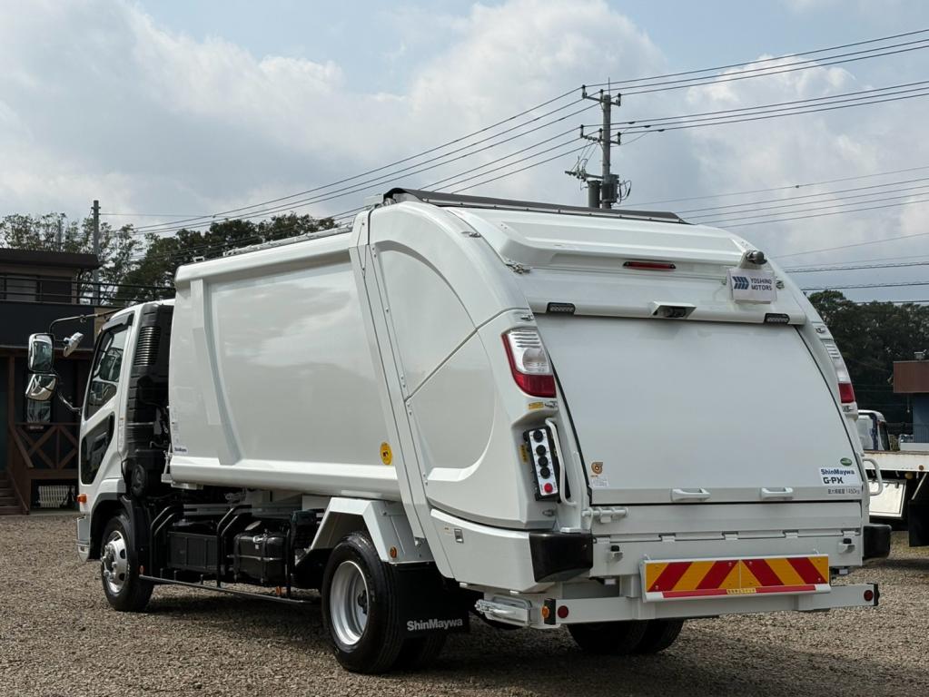 三菱 ファイター 2KG-FK72F(2WD)の写真3