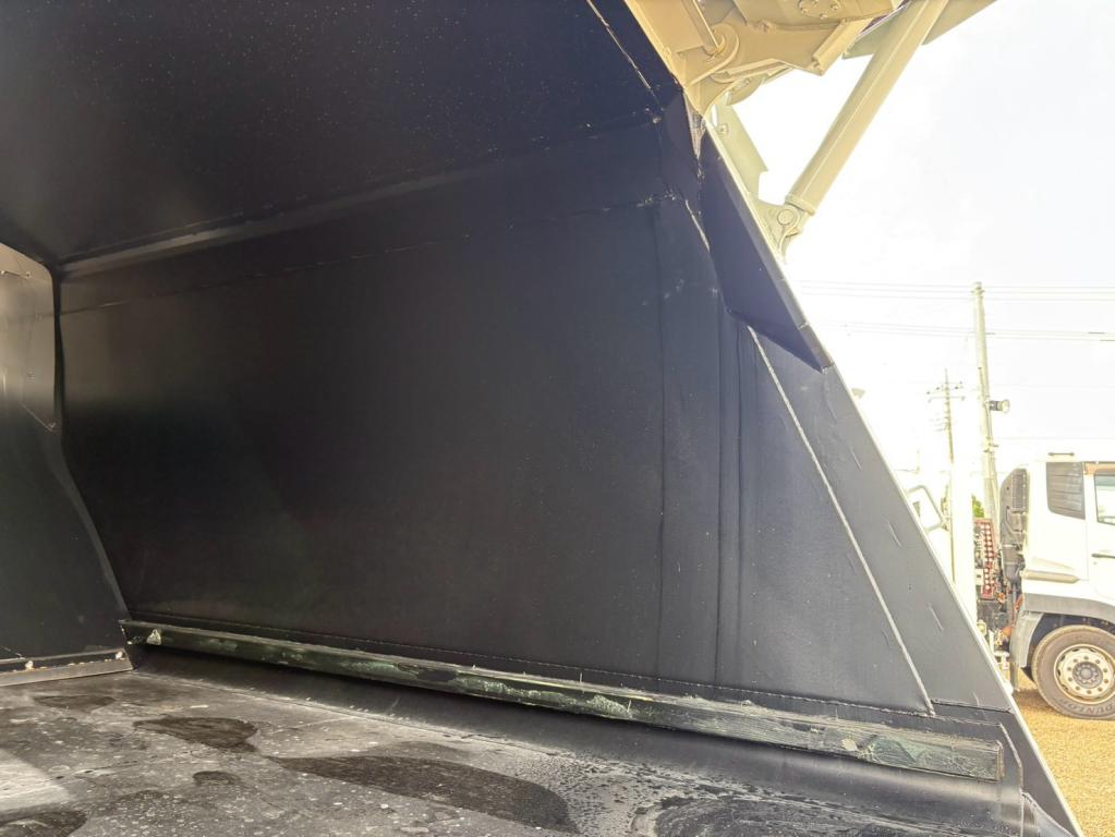 三菱 ファイター 2KG-FK72F(2WD)の写真10