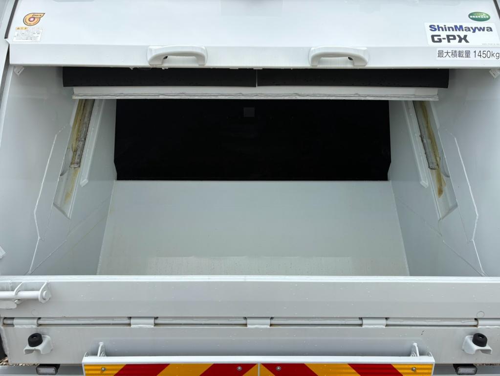 三菱 ファイター 2KG-FK72F(2WD)の写真13