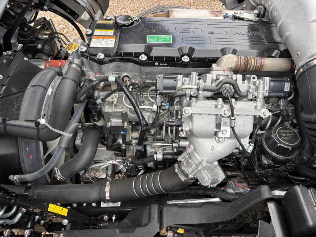 三菱 ファイター 2KG-FK72F(2WD)の写真18