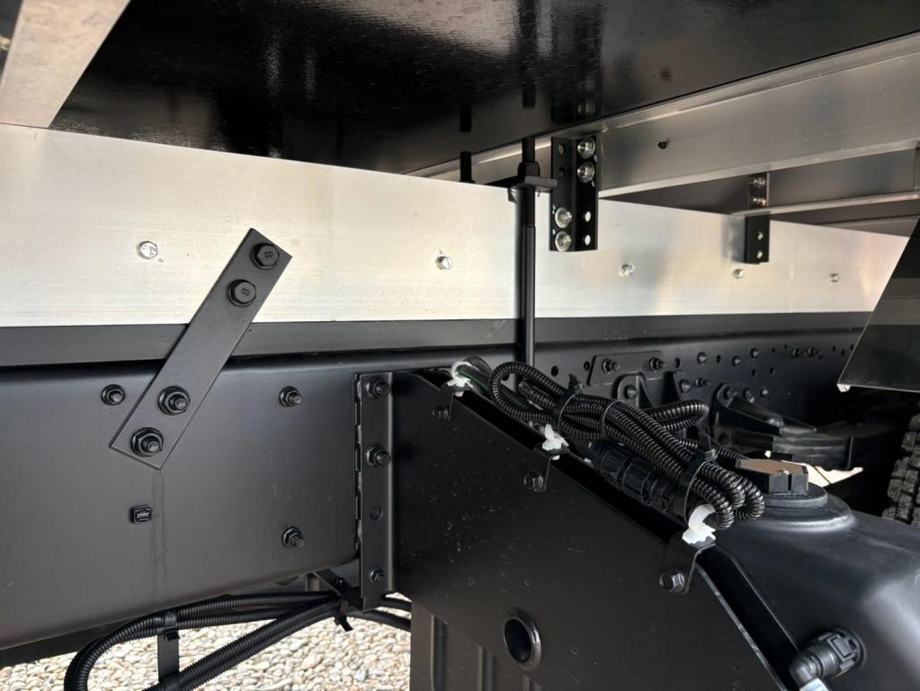 三菱 ファイター 2KG-FK72F(2WD)の写真16