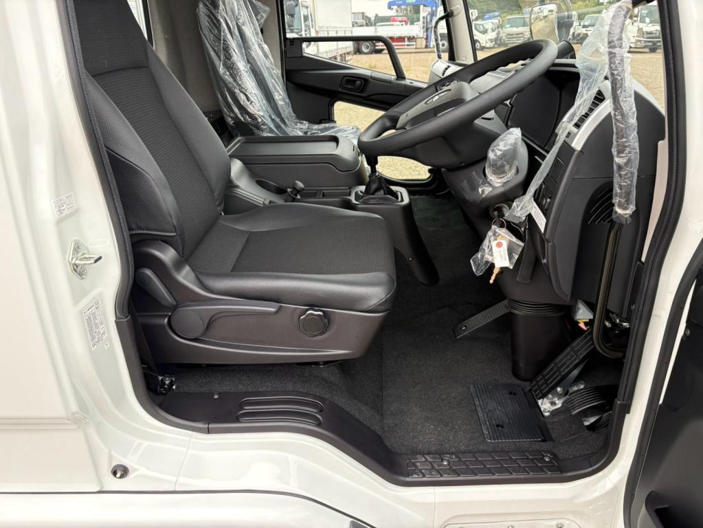 三菱 ファイター 2KG-FK72F(2WD)の写真21