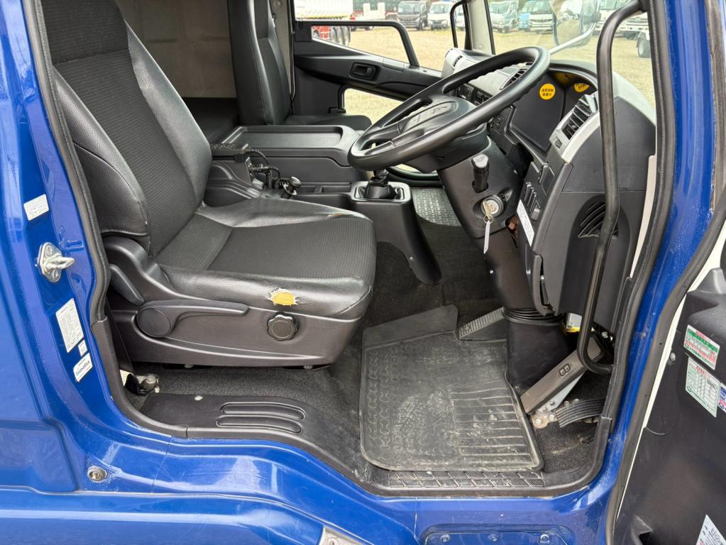 三菱 ファイター 2KG-FK65FZ(2WD)の写真21
