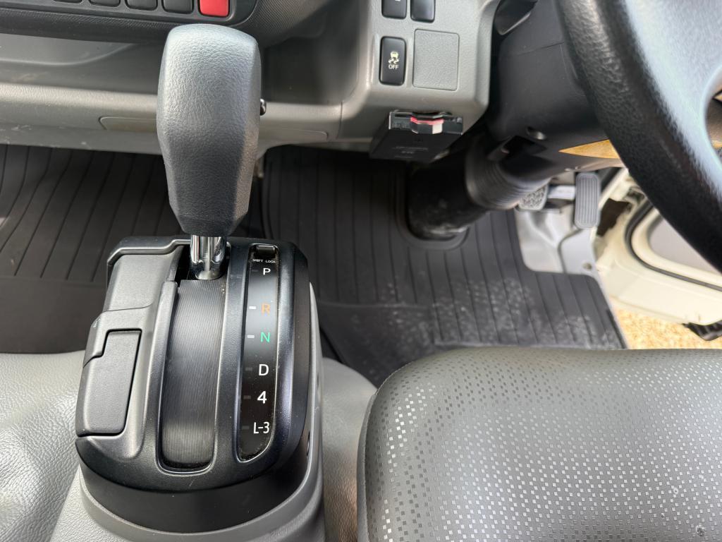 日野 デュトロ TPG-XZU710M(2WD)の写真23