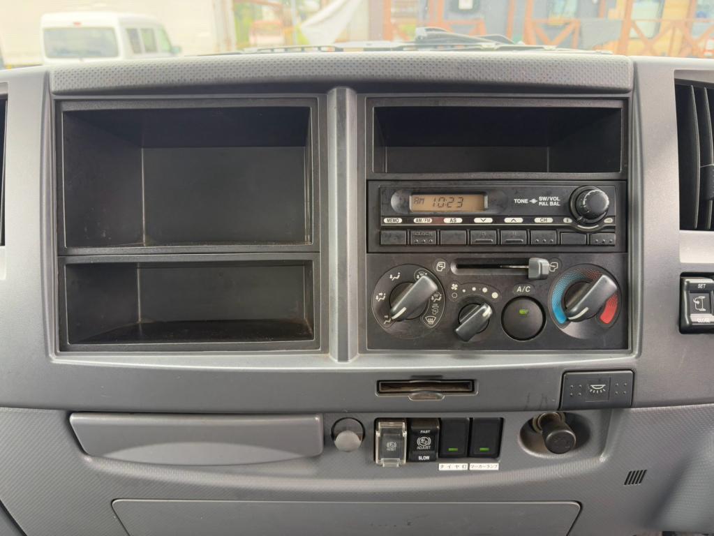 いすゞ フォワード TKG-FRR90S2(2WD)の写真22