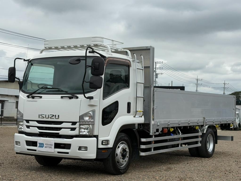 いすゞ フォワード QPG-FTR34S2(2WD)の写真1