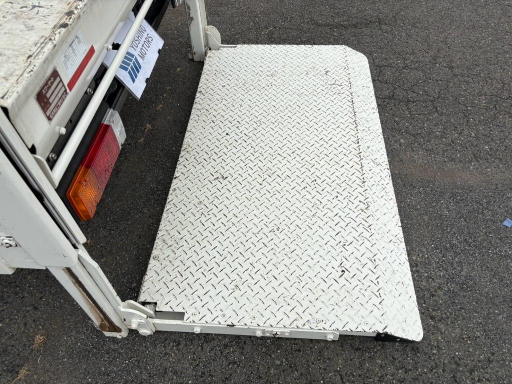 日野 デュトロ 2KG-XZU605M(2WD)の写真12