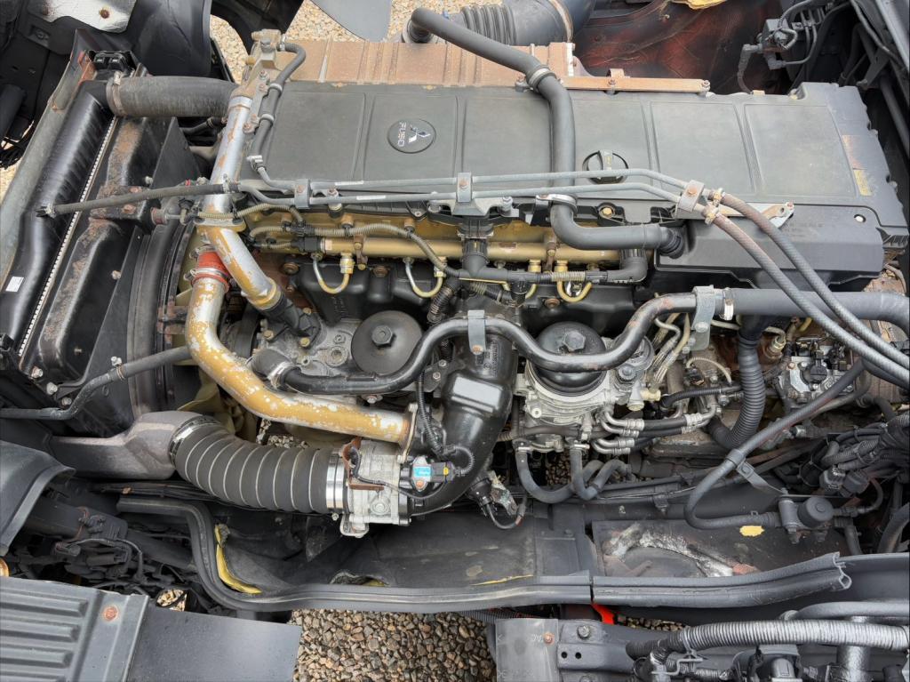 三菱 スーパーグレート QPG-FV64VZ(6x4)の写真18