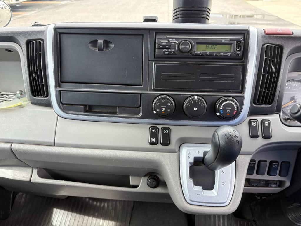 三菱 キャンター 2RG-FBA20(2WD)の写真22
