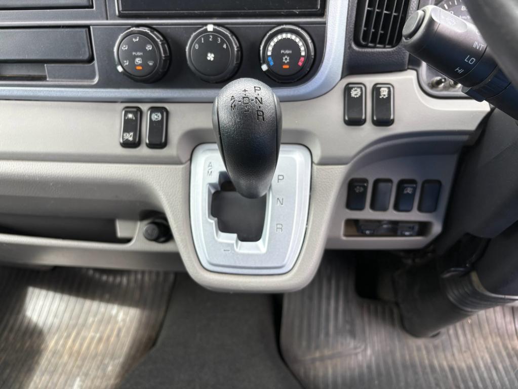 三菱 キャンター 2RG-FBA20(2WD)の写真23