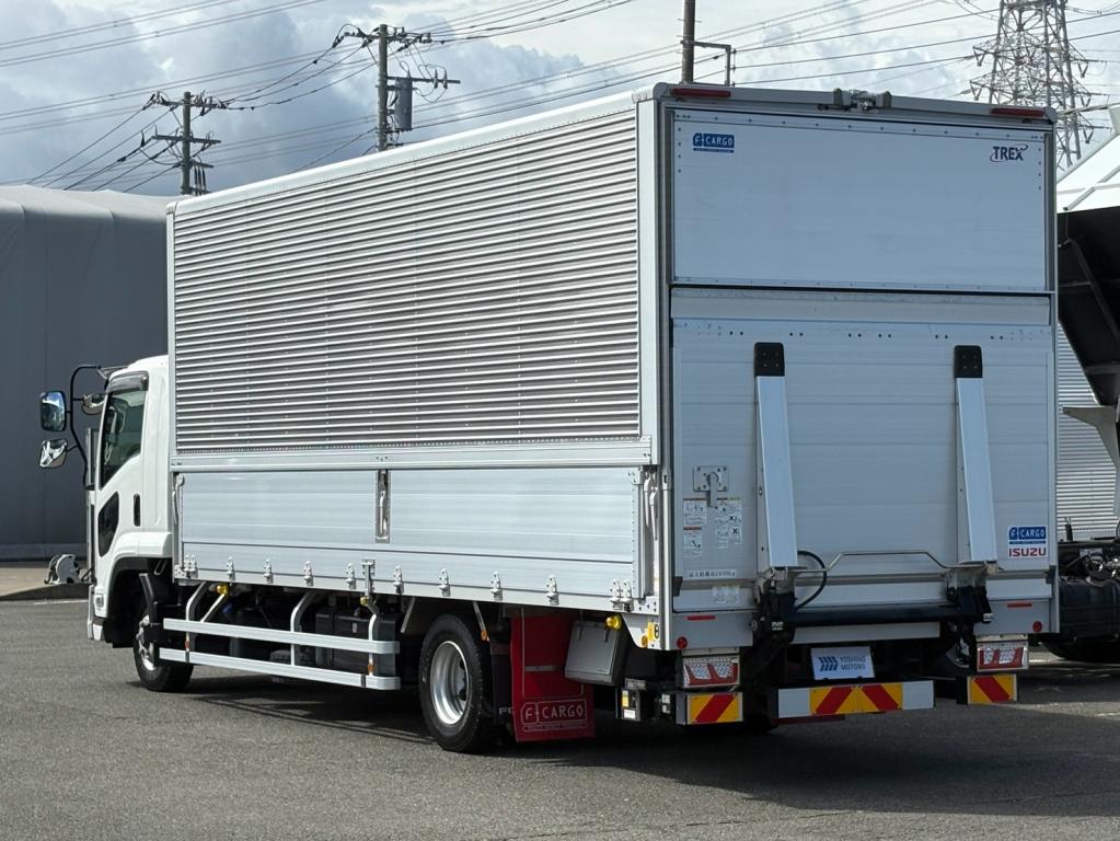 いすゞ フォワード 2RG-FRR90T4(2WD)の写真3