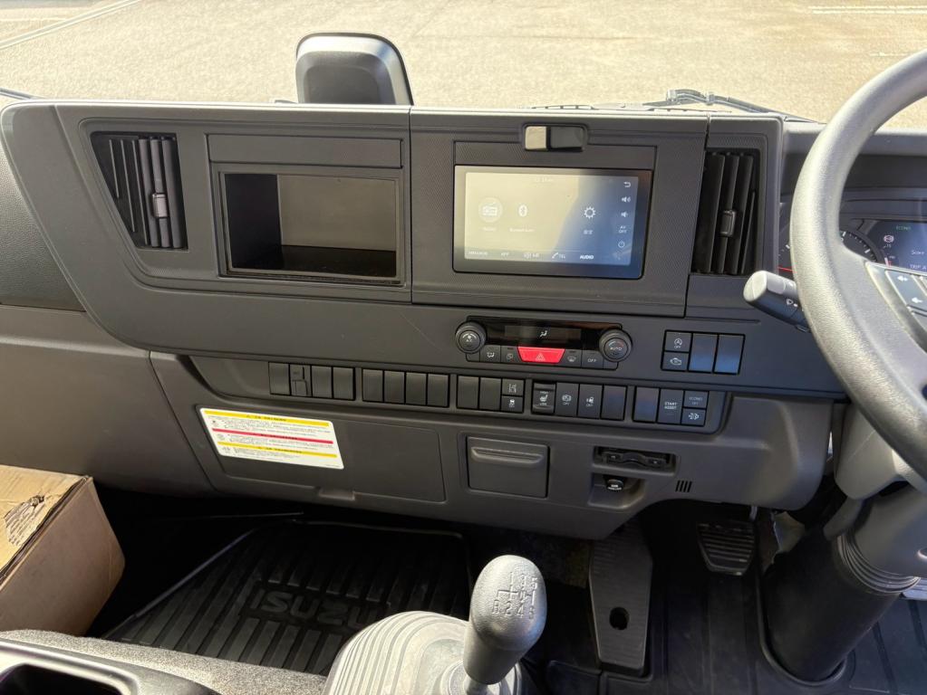いすゞ フォワード 2RG-FRR90T4(2WD)の写真22