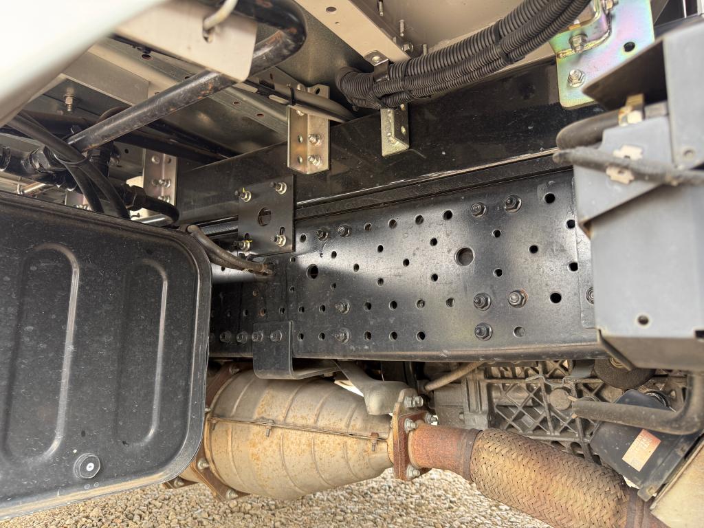 いすゞ エルフ TKG-NPR85AR(2WD)の写真17
