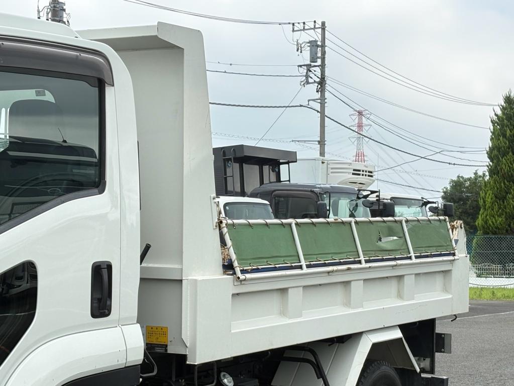 いすゞ フォワード 2RG-FRR90S1(2WD)の写真6