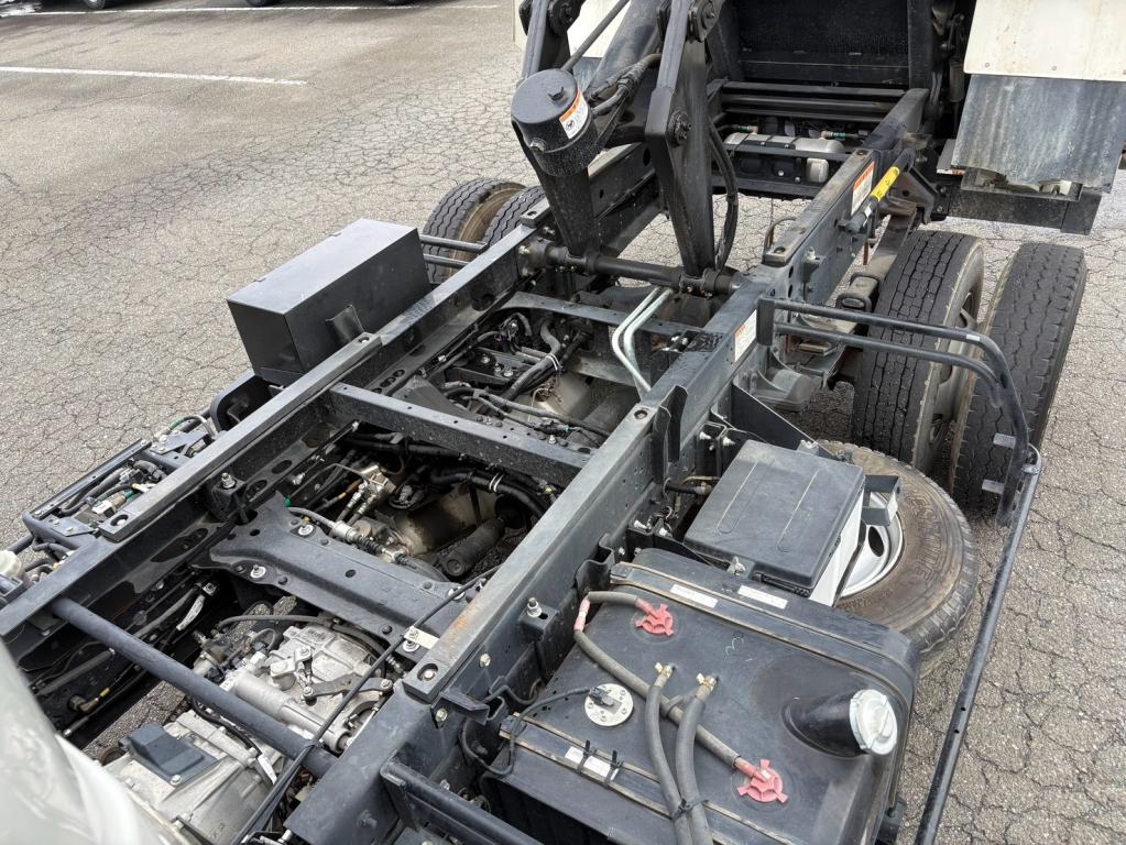 いすゞ フォワード 2RG-FRR90S1(2WD)の写真13