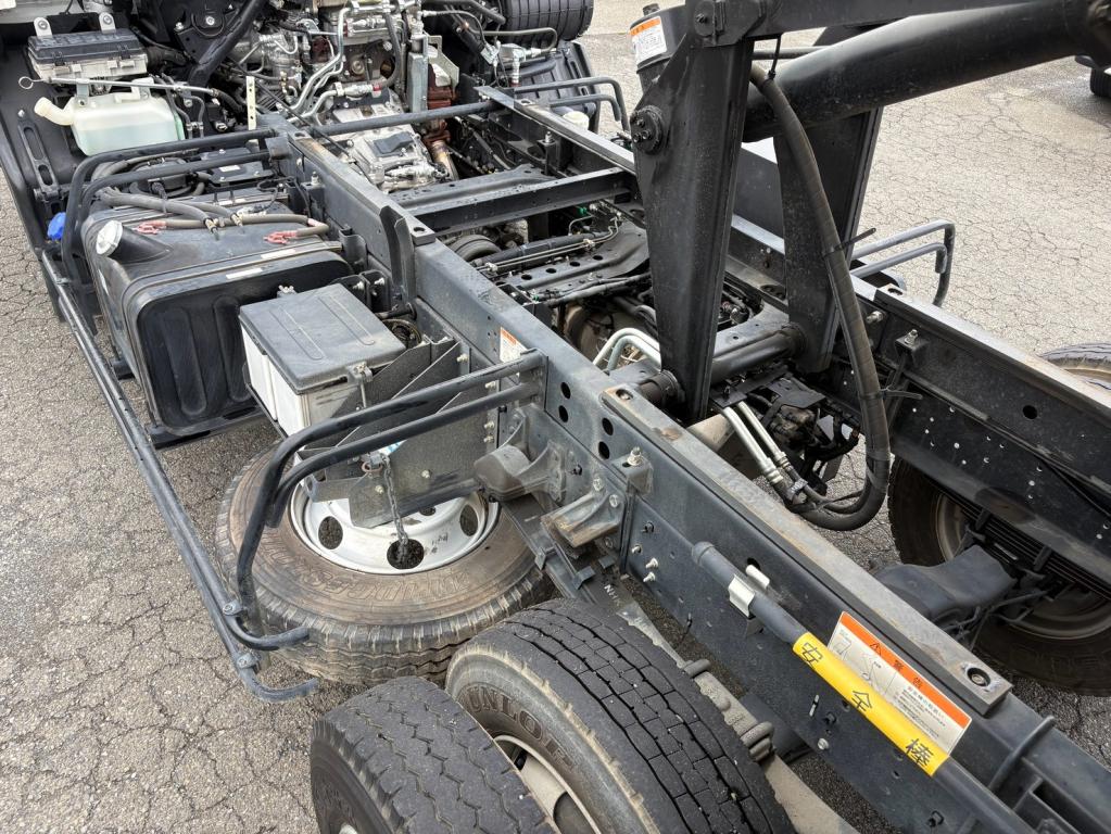いすゞ フォワード 2RG-FRR90S1(2WD)の写真14