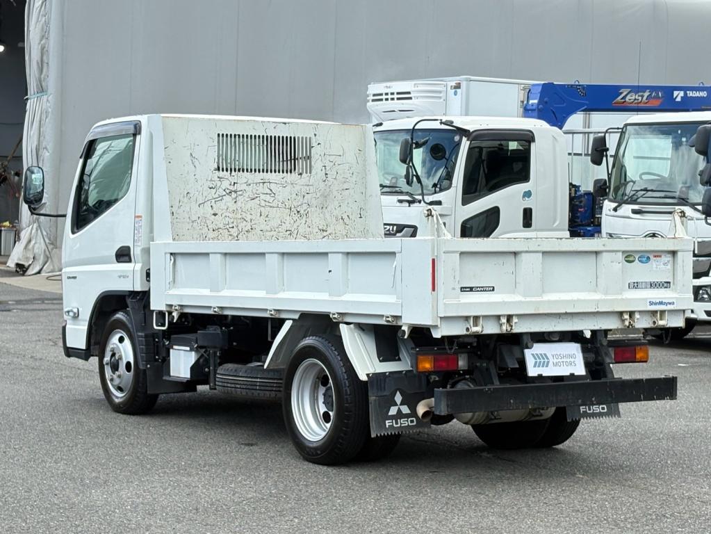 三菱 キャンター 2RG-FBA60(2WD)の写真3