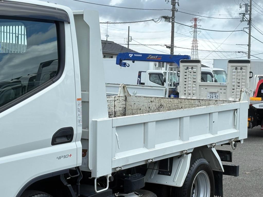 三菱 キャンター 2RG-FBA60(2WD)の写真6