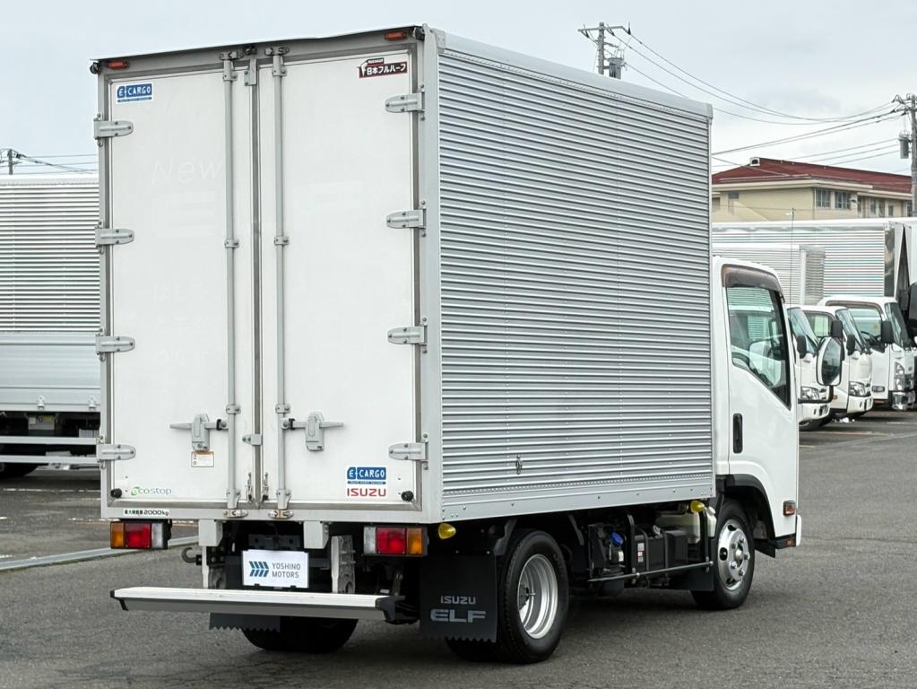 いすゞ エルフ 2RG-NLR88AN(2WD)の写真4