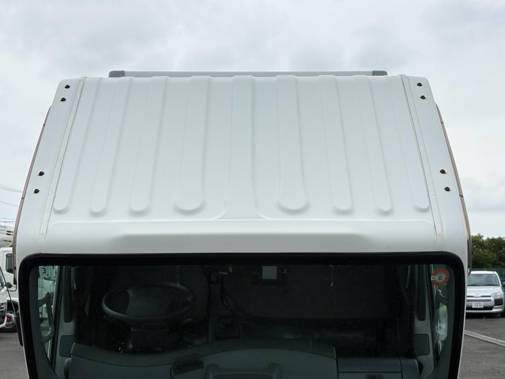 いすゞ エルフ 2RG-NLR88AN(2WD)の写真20
