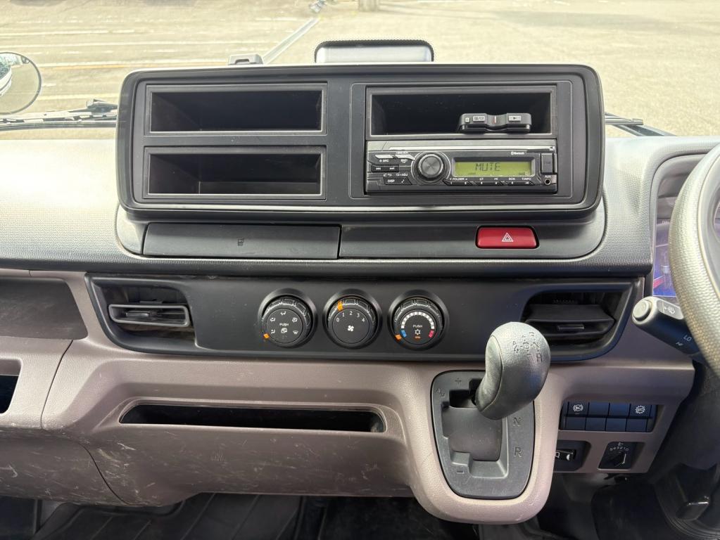 三菱 キャンター 2RG-FBA60(2WD)の写真22