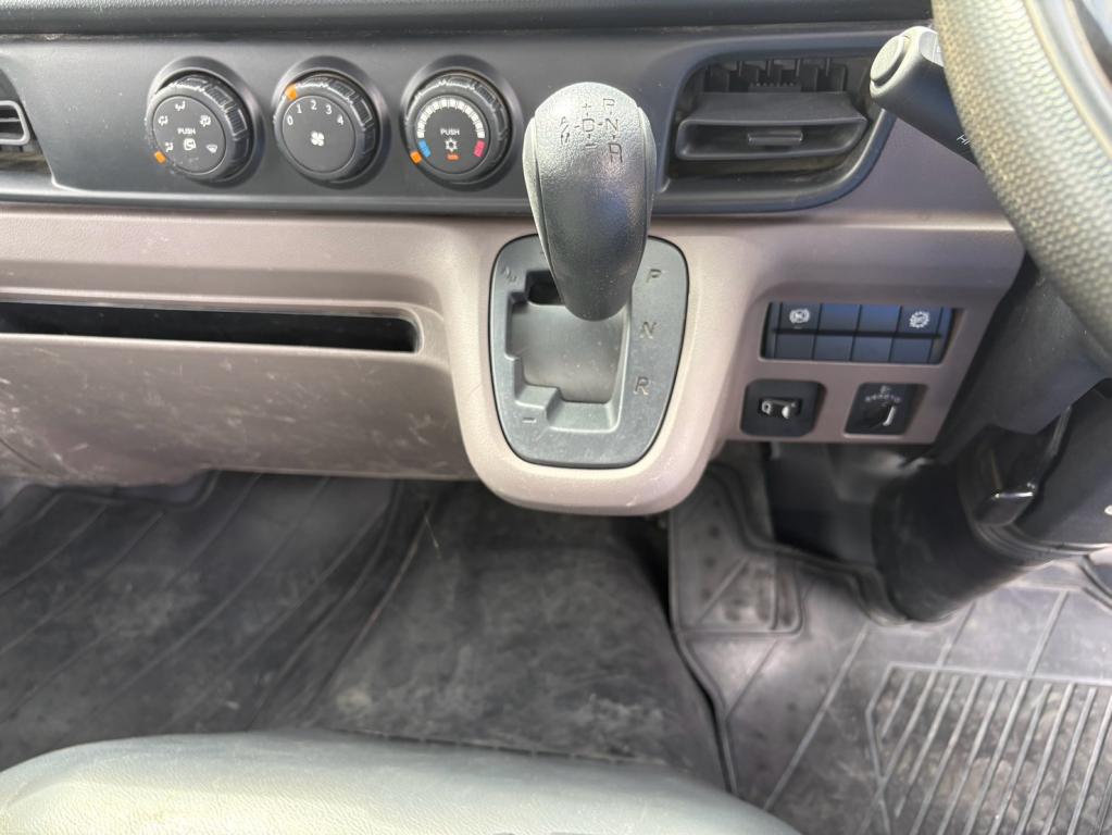 三菱 キャンター 2RG-FBA60(2WD)の写真23