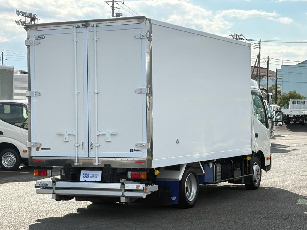 日野 デュトロ 2RG-XZU710M(2WD)の写真4