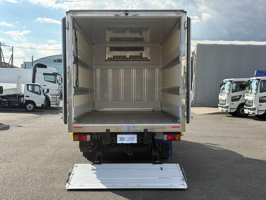 日野 デュトロ 2RG-XZU710M(2WD)の写真11