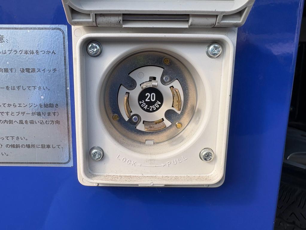 日野 デュトロ 2RG-XZU710M(2WD)の写真15
