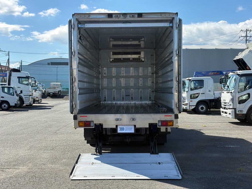 三菱 ファイター 2KG-FK65F(2WD)の写真11