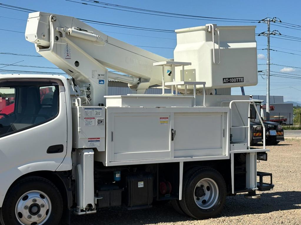 日野 デュトロ TPG-XZU600X(2WD)の写真6