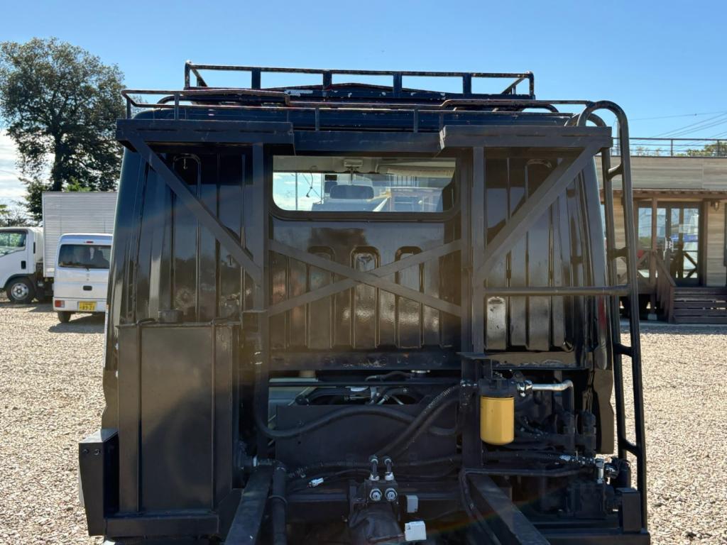 三菱 キャンター 2PG-FBAV0(2WD)の写真11