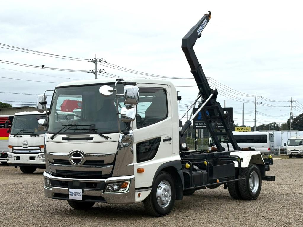 日野 レンジャー 2KG-FC2ABA(2WD)の写真1