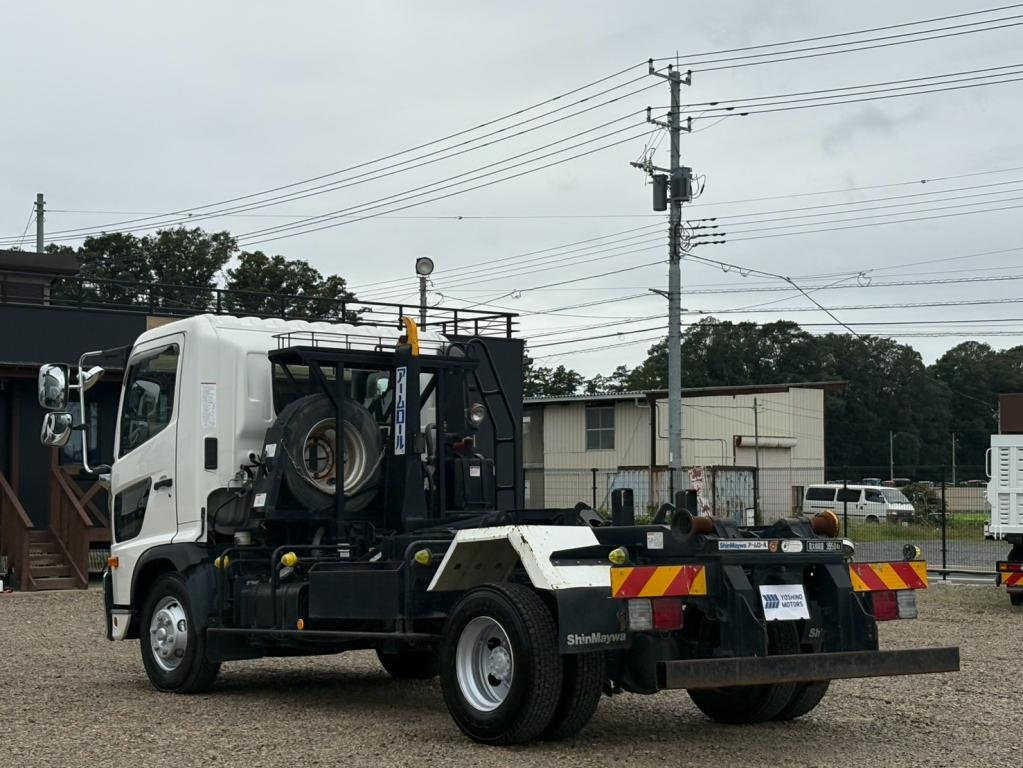 日野 レンジャー 2KG-FC2ABA(2WD)の写真3