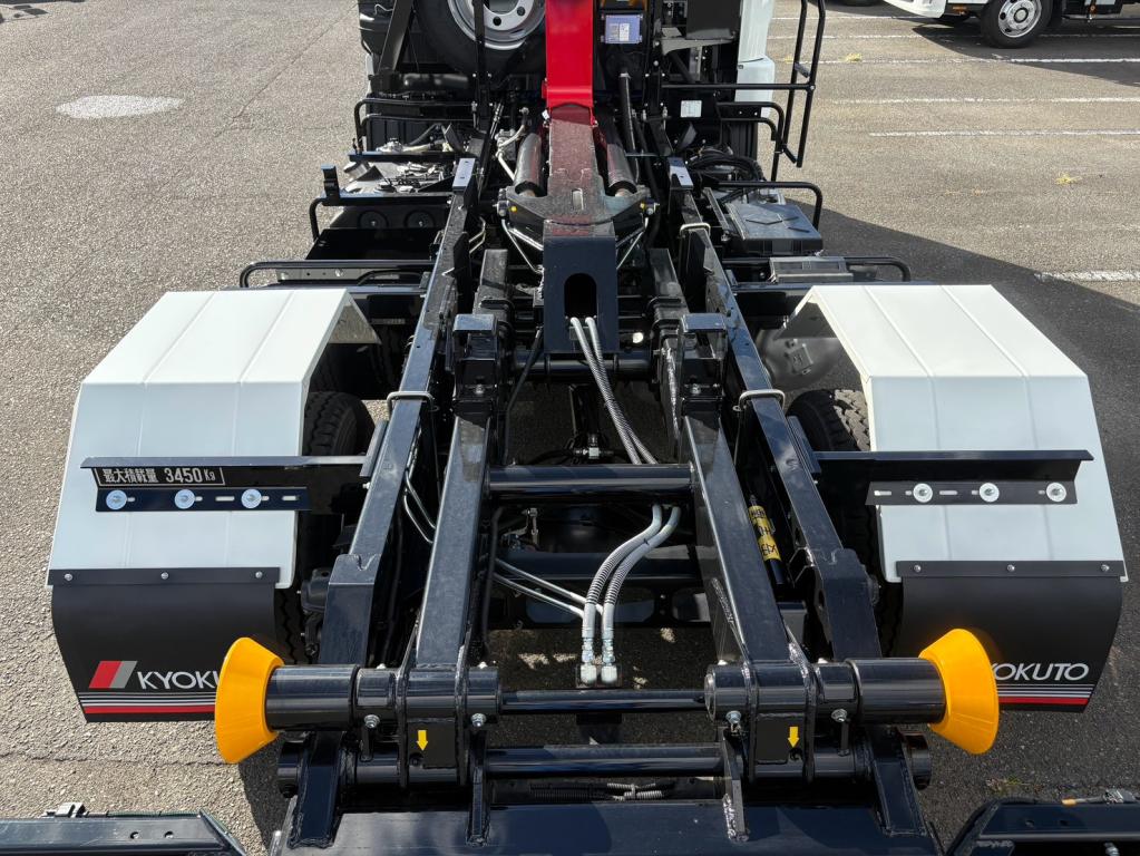 三菱 ファイター 2KG-FK72F(2WD)の写真8