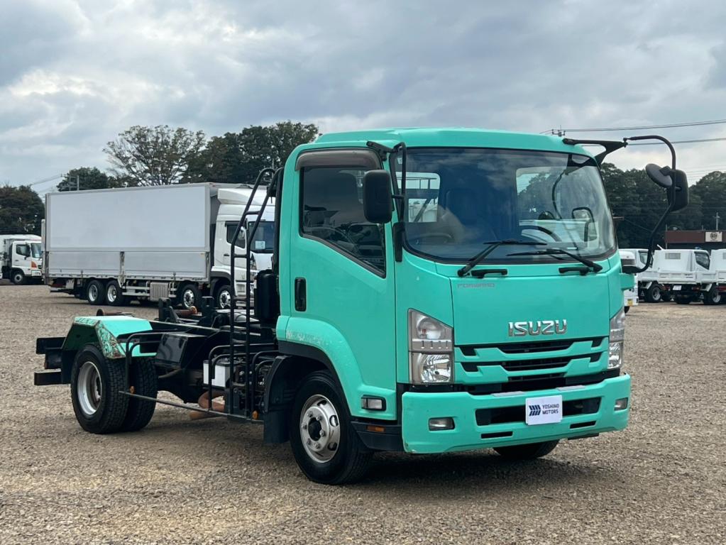 いすゞ フォワード TKG-FRR90S2(2WD)の写真2