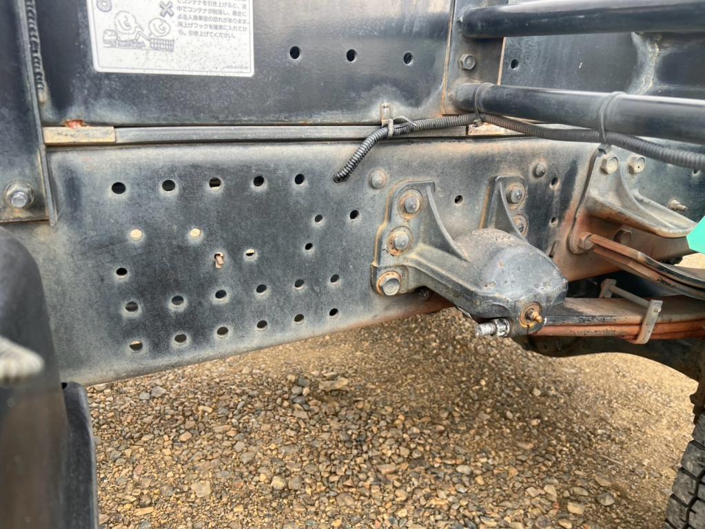 いすゞ フォワード TKG-FRR90S2(2WD)の写真16