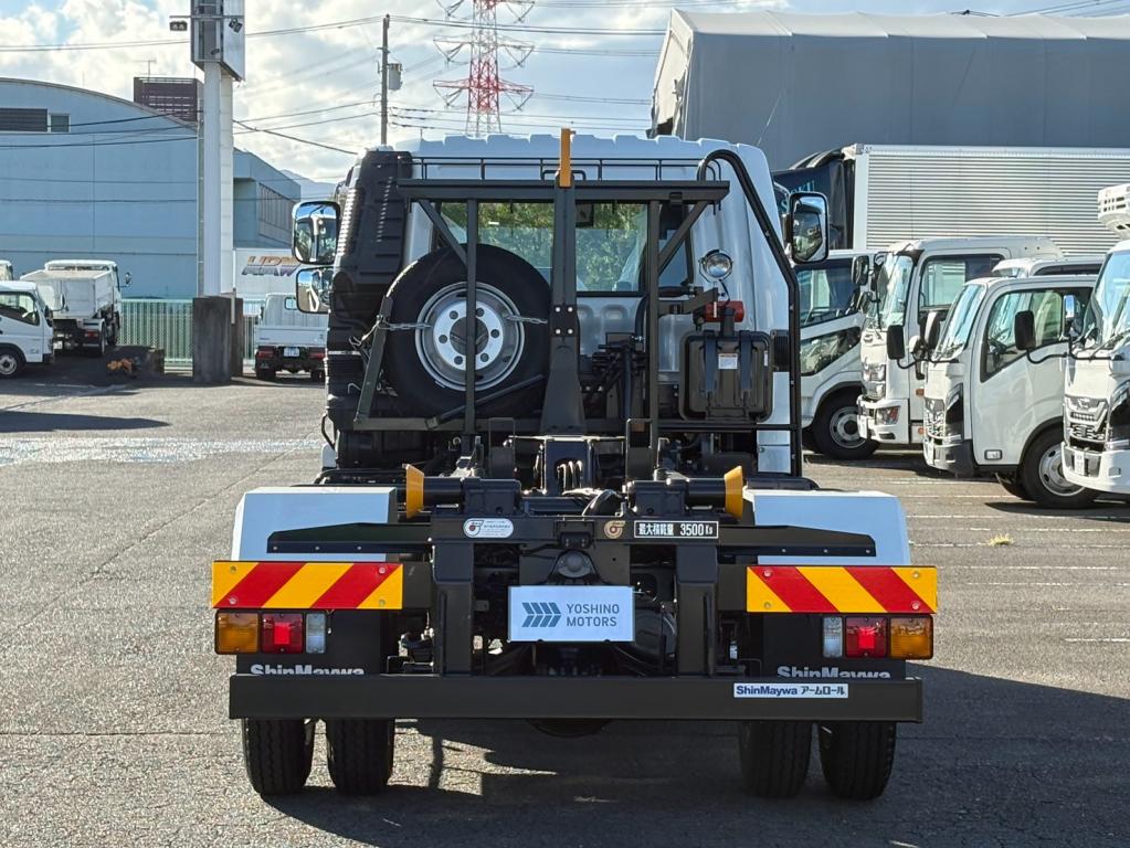 三菱 ファイター 2KG-FK72F(2WD)の写真14
