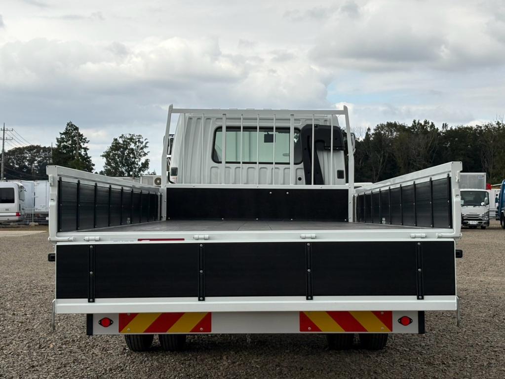 三菱 ファイター 2KG-FK62F(2WD)の写真11