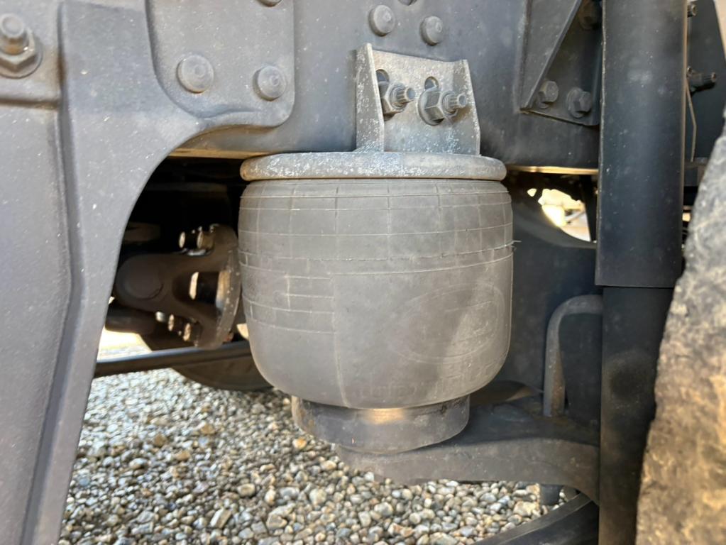 UD クオン 2PG-CG5CA(8x4)の写真18