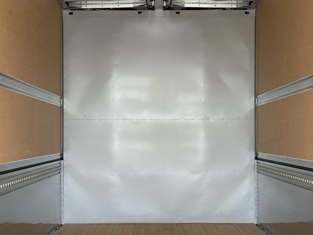いすゞ ギガ 2WG-CYJ77D(8x4)の写真7