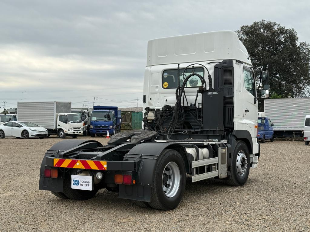 日野 プロフィア QPG-SH1EDDG(2WD)の写真4
